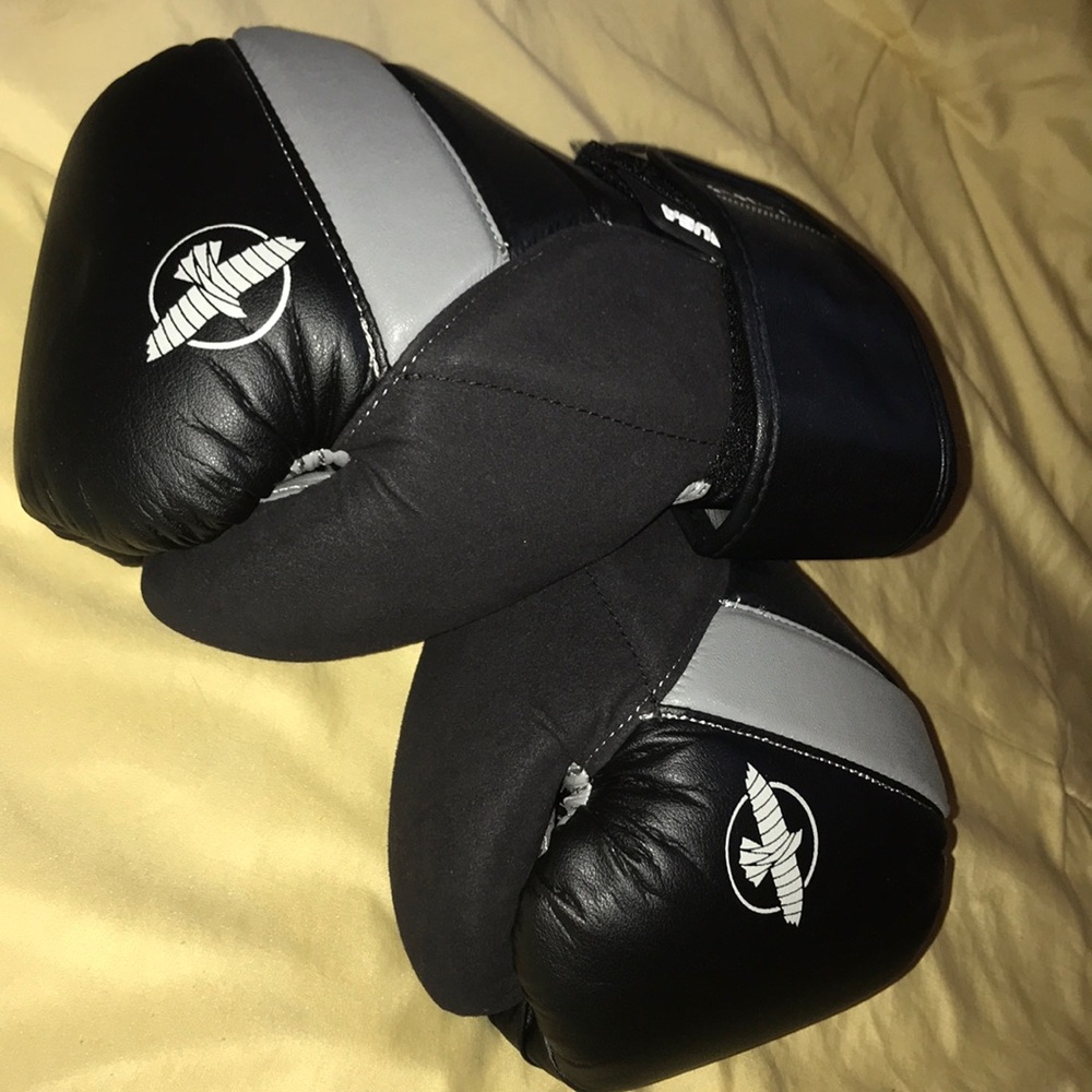 14 Oz Tokushu Hayabusa Boxing Gloves